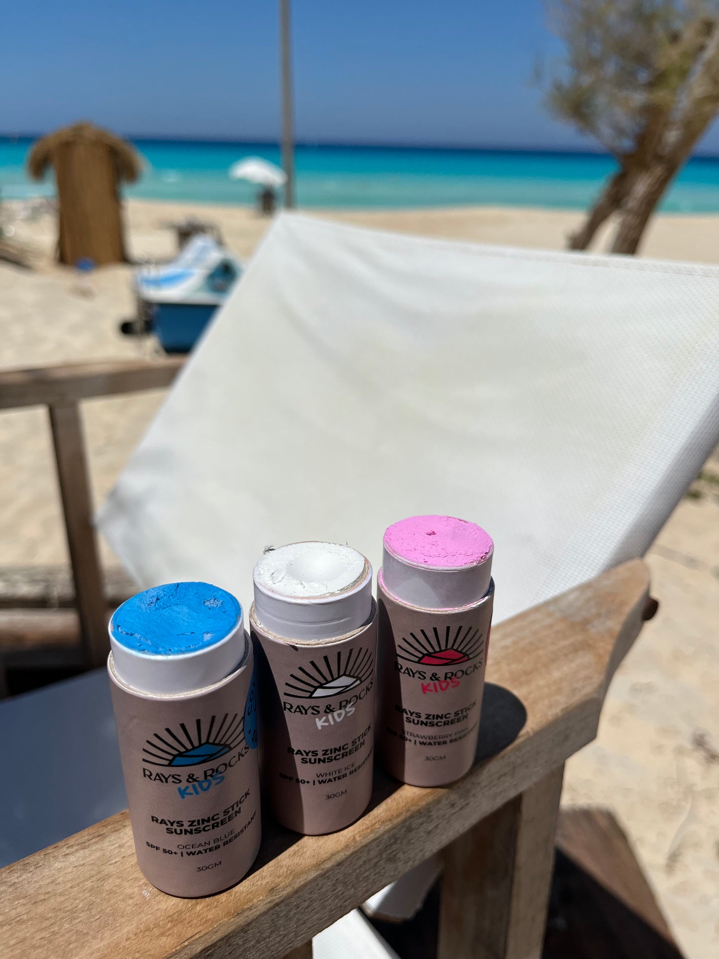 RAYS - COLORED SUNSCREEN ZINC STICK TWIN
